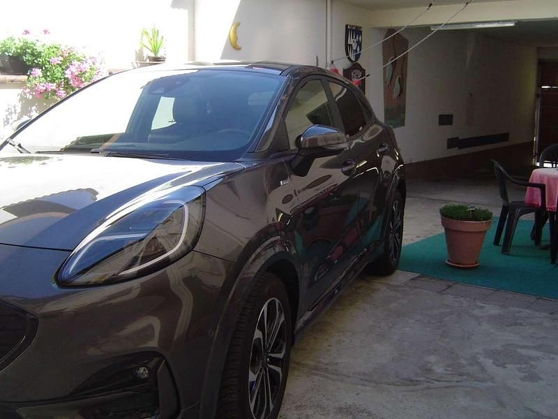 Gebraucht Ford Puma ST-Line 125 PS (91 kW) 2021 Grau SUV