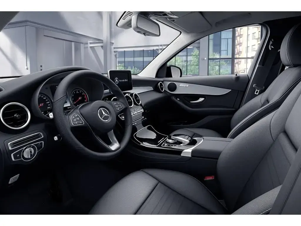 Gebraucht Mercedes GLC250 211 PS (155 kW) 2017 Schwarz SUV