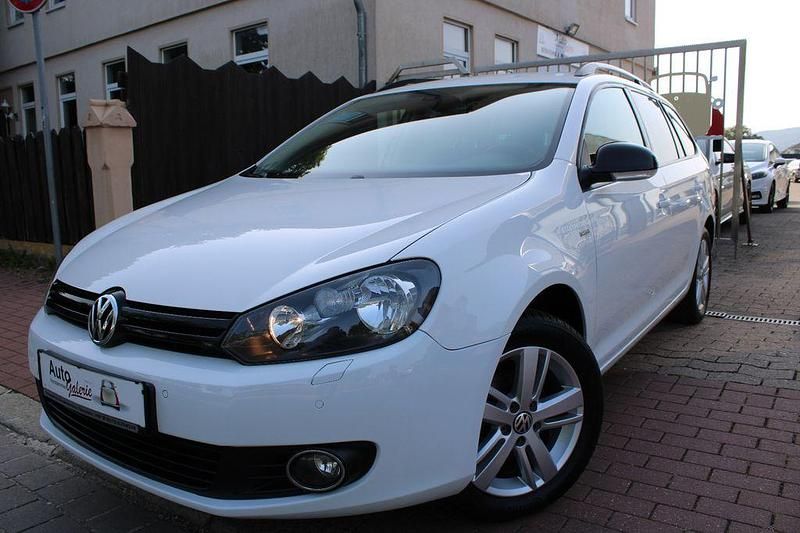 Weiß Gebraucht 2012 VW Golf VI Match Kombi | 5.390 € (Fairer Preis) - Bild 1/4
