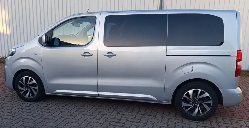 Gebraucht Citroën Spacetourer 177 PS (130 kW) 2016 Silber Van / Kleinbus