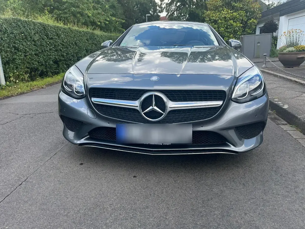 Gebraucht Mercedes SLK200 184 PS (135 kW) 2016 Grau Cabrio