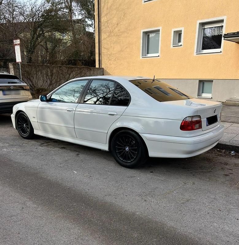 Gebraucht BMW 520 150 PS (110 kW) 2001 Weiß Limousine