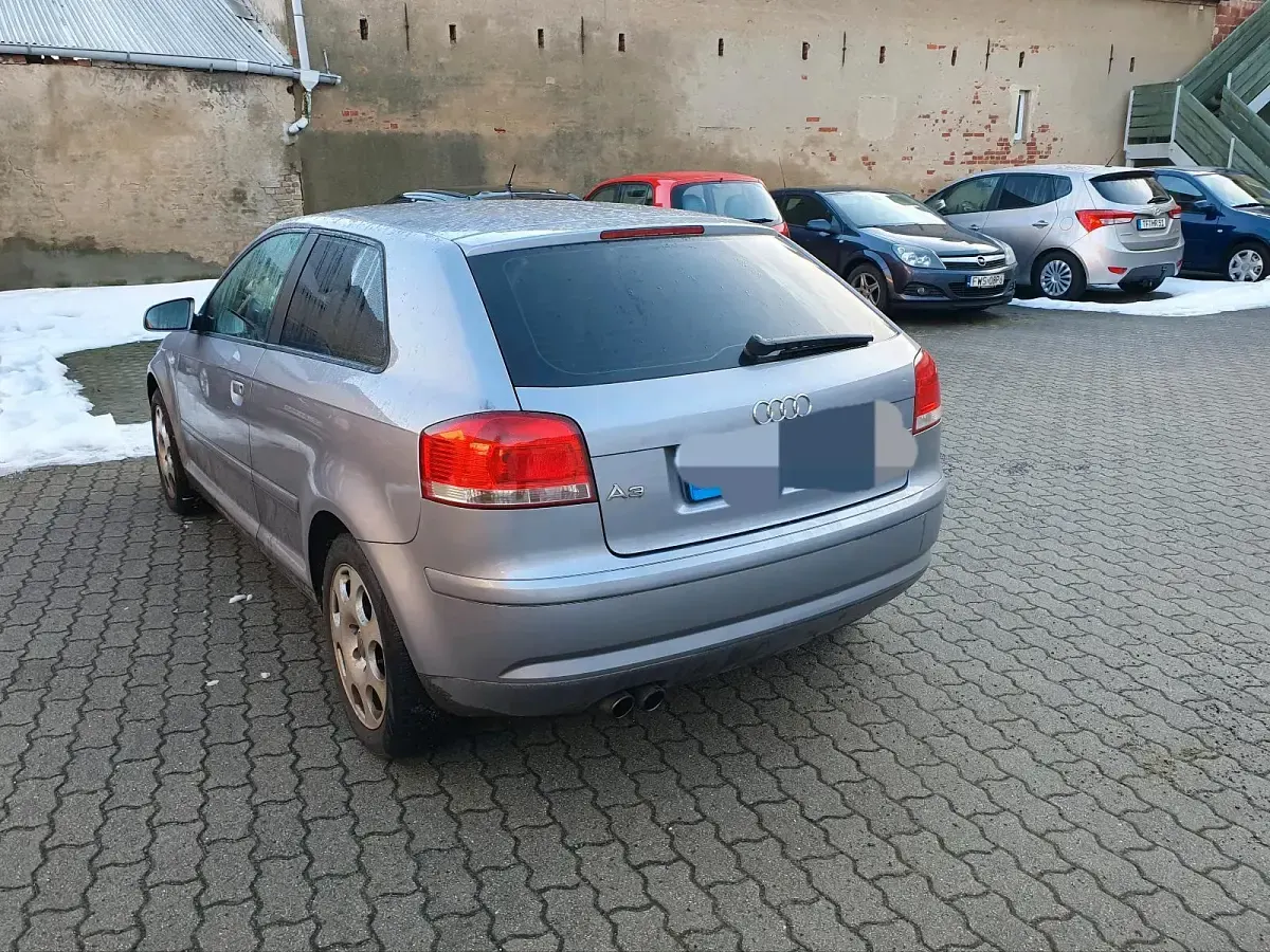 Gebraucht Audi A3 125 PS (91 kW) 2005 Silber Kleinwagen