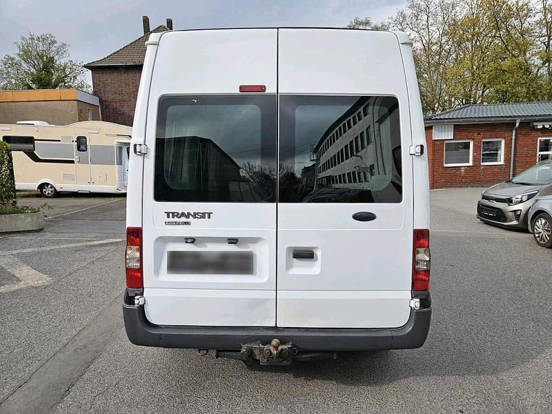 Second-hand Ford Transit 86 CP (63 kW) 2010 Alb Monovolum