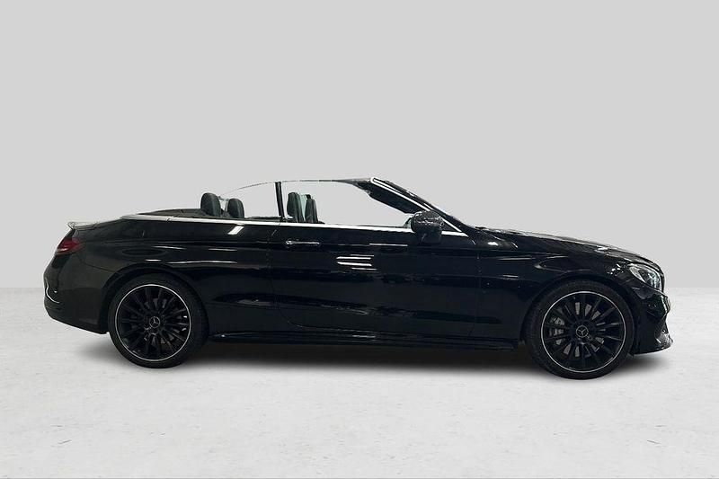 Gebraucht Mercedes C43 AMG AMG 367 PS (269 kW) 2017 Schwarz Cabrio