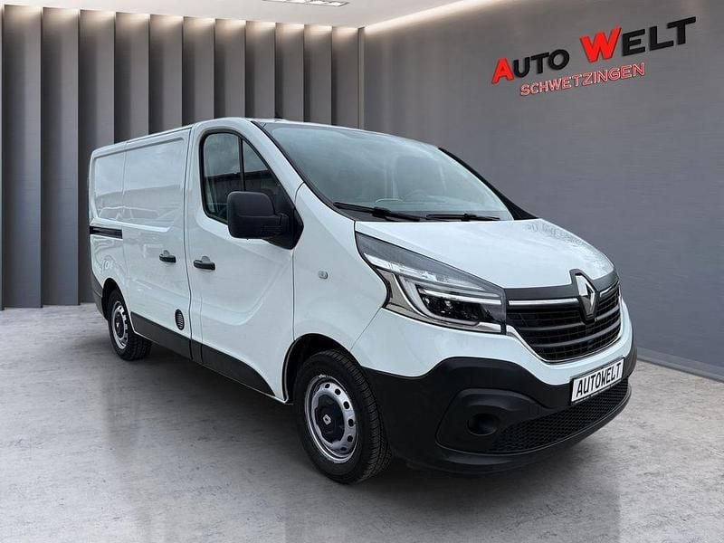 Gebraucht Renault Trafic 120 PS (88 kW) 2020 Weiß Van / Kleinbus