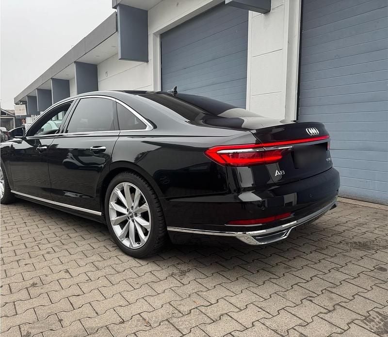 Gebraucht Audi A8 Comfort 340 PS (250 kW) 2018 Grau Limousine