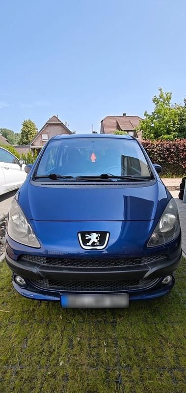 Blau Gebraucht 2005 Peugeot 1007 Kleinwagen | 1.800 € (Guter Preis) - Bild 1/4