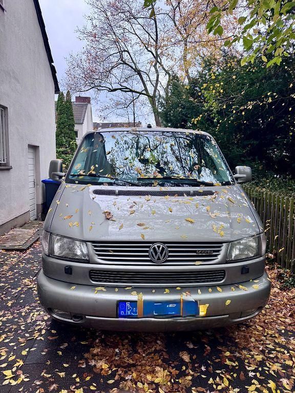 Silber Gebraucht 2000 VW T4 Van | 9.000 € (Fairer Preis) - Bild 1/4