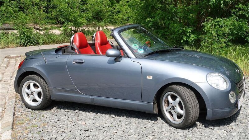 Silber Gebraucht 2006 Daihatsu Copen Cabrio | 9.885 € (Teuer) - Bild 1/4