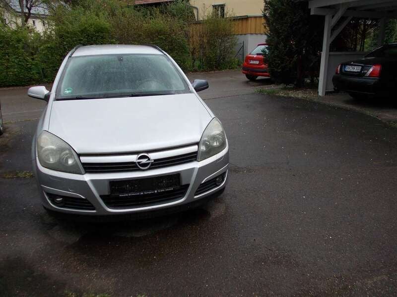 Silber Gebraucht 2005 Opel Astra Kombi | 1.100 € (Guter Preis) - Bild 1/4