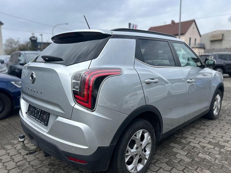 Usata SsangYong Tivoli 128 CV (94 kW) 2022 Grigio SUV