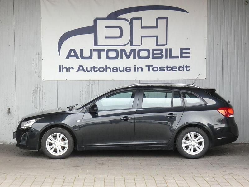 Gebraucht Chevrolet Cruze 124 PS (91 kW) 2012 Schwarz Kombi