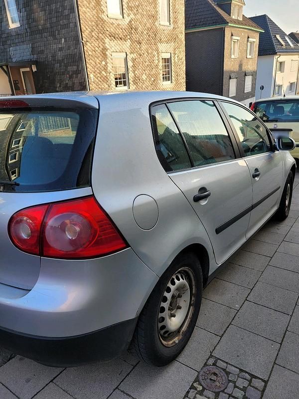 Gebraucht VW Golf IV 75 PS (55 kW) 2004 Silber Limousine