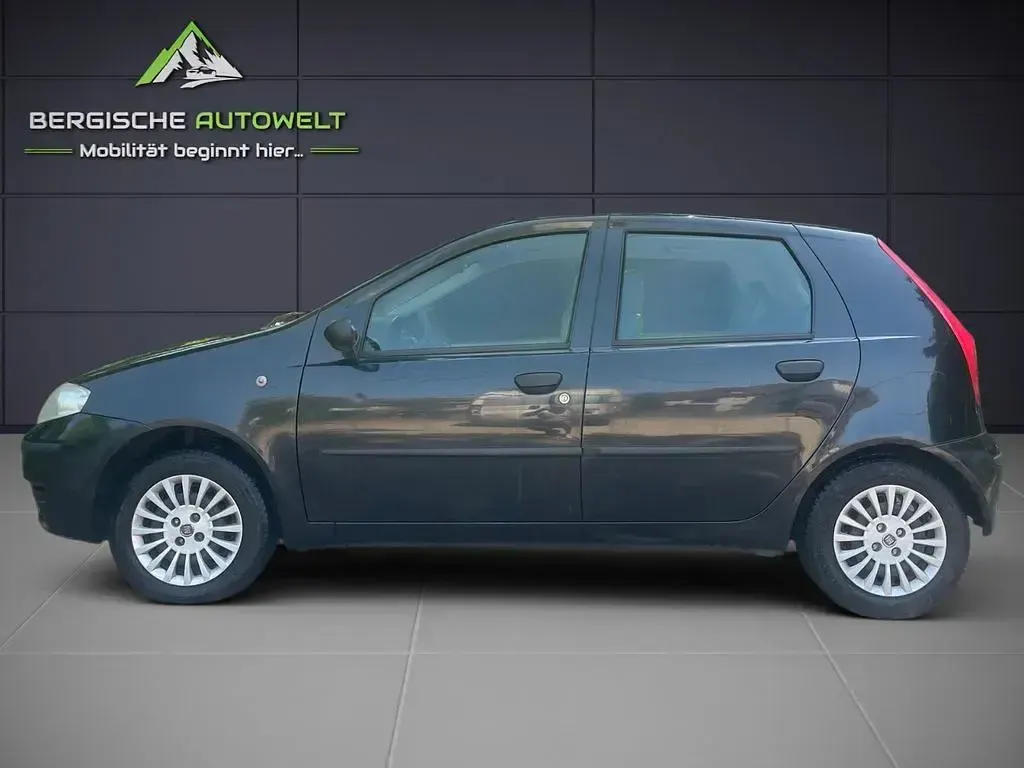 Gebraucht Fiat Punto 60 PS (44 kW) 2005 Schwarz Kleinwagen