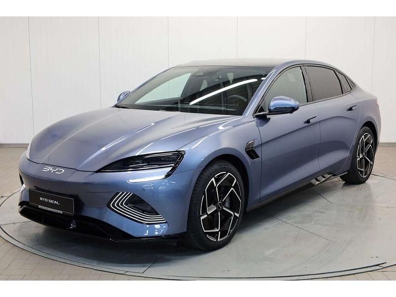 Neu BYD Seal Design 230 kW (313 PS) 2026 Atlantis grey Limousine