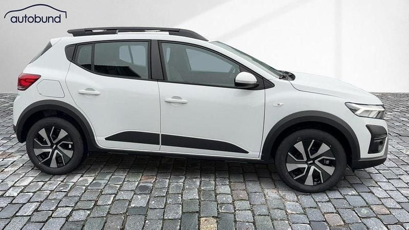 Neu Dacia Sandero Expression 91 PS (66 kW) 2025 Weiß SUV