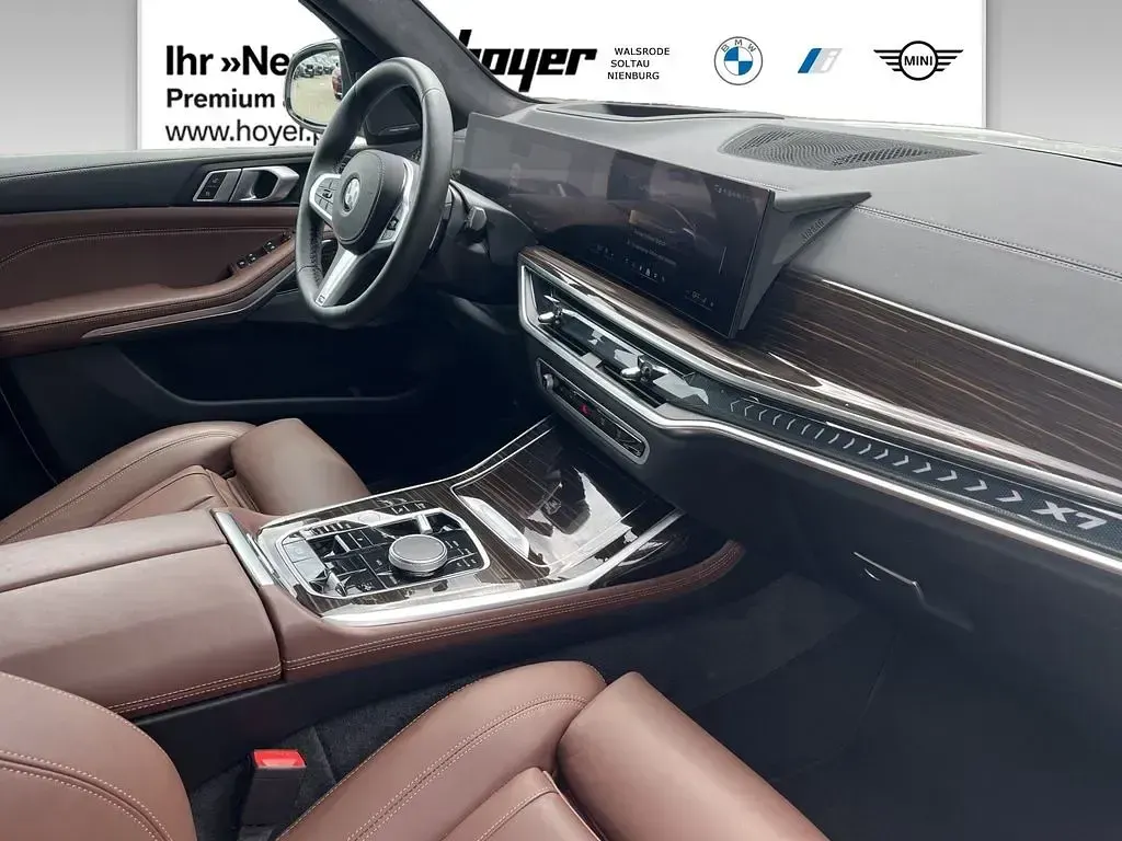 Gebraucht BMW X7 M Sport 352 PS (258 kW) 2025 Mineralweiß SUV