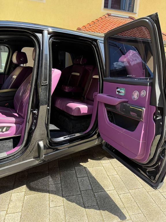 Gebraucht Rolls Royce Cullinan 600 PS (441 kW) 2021 Schwarz SUV