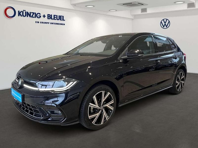 Deep black perleffekt Gebraucht 2023 VW Polo R-line Limousine | 24.660 € (Etwas zu teuer) - Bild 1/4