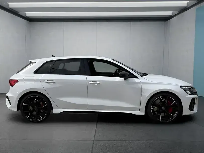 Gebraucht Audi RS3 400 PS (294 kW) 2024 Weiss Limousine