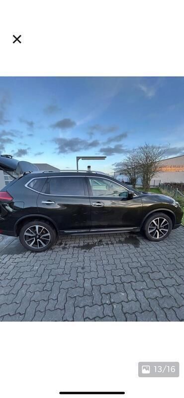 Andere außenfarben Gebraucht 2017 Nissan X-Trail Tekna SUV | 17.300 € (Etwas zu teuer) - Bild 1/4