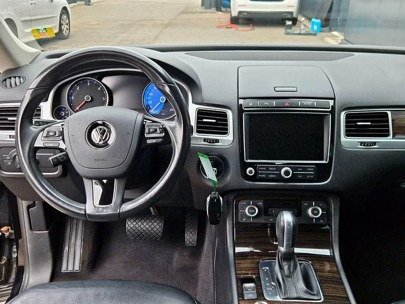 Gebraucht VW Touareg Exclusive 262 PS (192 kW) 2014 Schwarz SUV