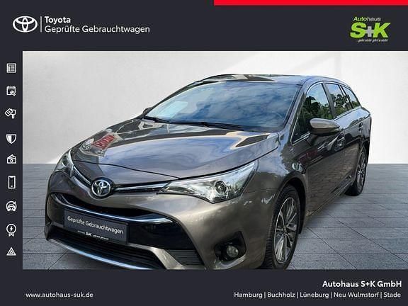 Platinumbronze metallic (bronze) Gebraucht 2017 Toyota Avensis Edition-S Kombi | 15.980 € (Etwas zu teuer) - Bild 1/4