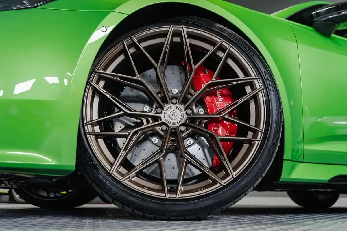 Gebraucht Audi RS6 Comfort 1001 PS (736 kW) 2024 Java grün Kombi