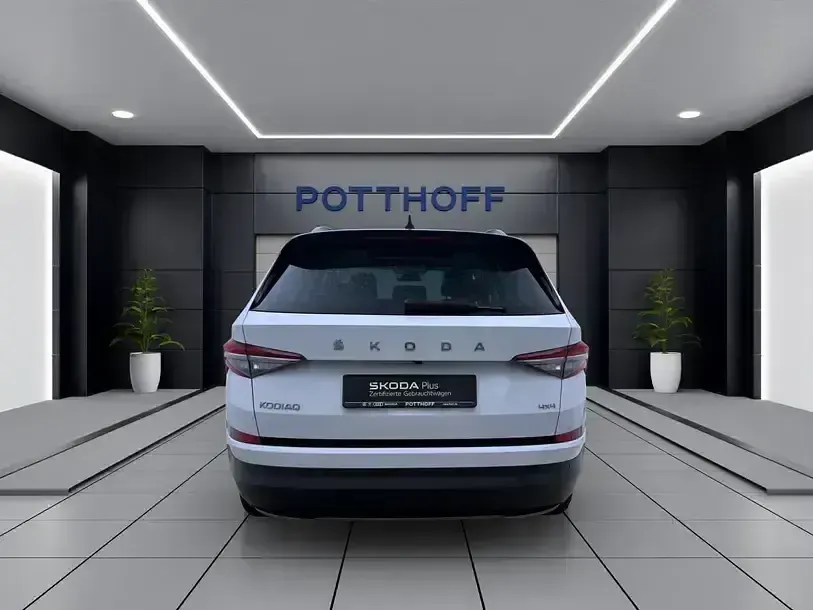 Gebraucht Skoda Kodiaq Tour 200 PS (147 kW) 2022 Moonweiß perleffekt SUV