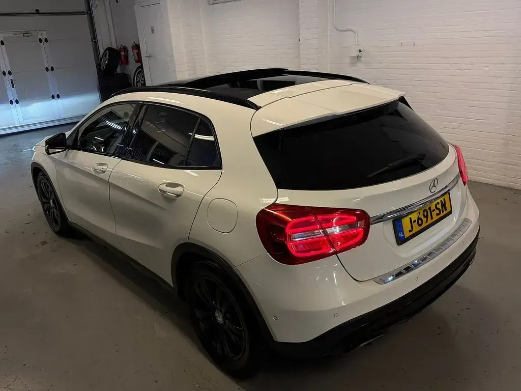 Gebraucht Mercedes GLA220 AMG Edition 1 170 PS (125 kW) 2014 Weiß SUV