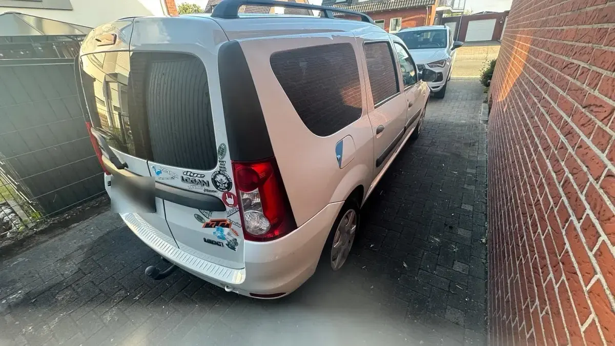 Gebraucht Dacia Logan 88 PS (64 kW) 2012 Weiß Kombi