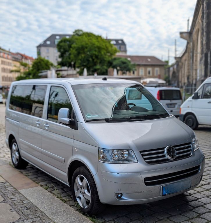 Silber Gebraucht 2006 VW T5 Highline Van | 12.000 € (Superpreis) - Bild 1/1