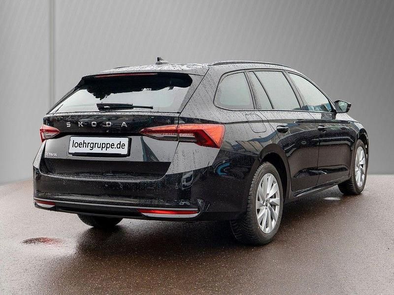 Gebraucht Skoda Octavia Selection 116 PS (85 kW) 2025 Schwarzmagic perleffekt Kombi