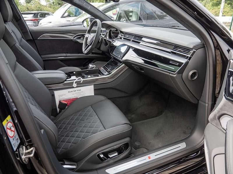 Gebraucht Audi S8 Ambiente 571 PS (419 kW) 2025 Sebringschwarz Limousine