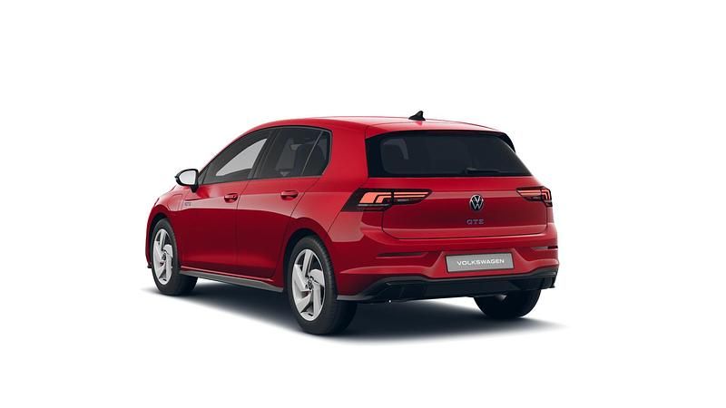 Gebraucht VW Golf VIII GTE 272 PS (200 kW) 2025 Kings red metallic
