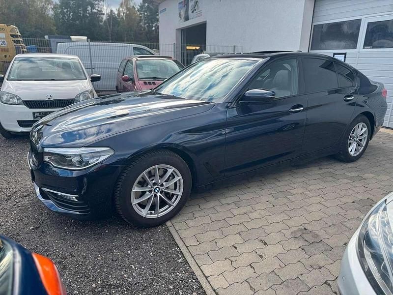 Gebraucht BMW 530 265 PS (194 kW) 2017 Blau Limousine