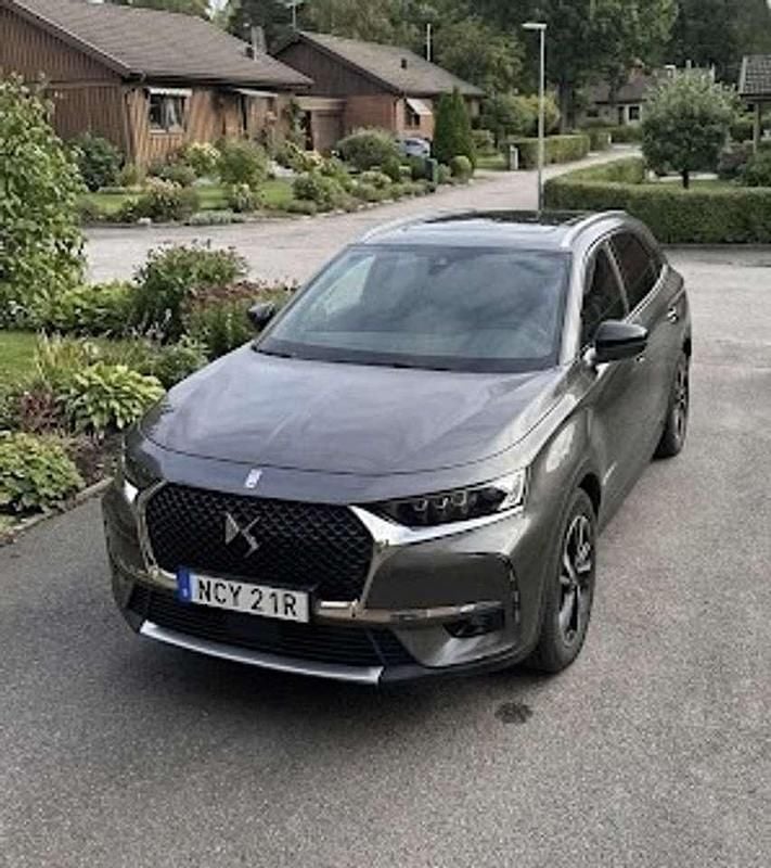 Grau Gebraucht 2019 DS Automobiles DS7 Crossback SUV | 21.500 € (Guter Preis) - Bild 1/4