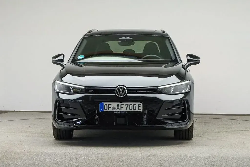 Gebraucht VW Passat Style 272 PS (200 kW) 2026 Schwarz Kombi