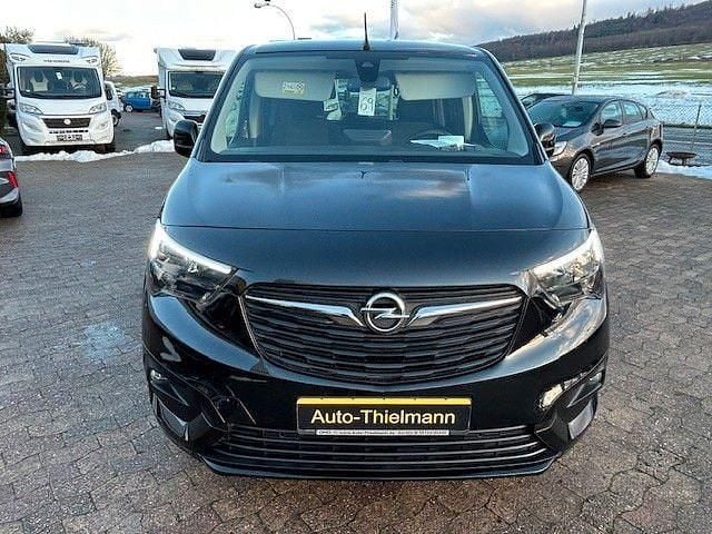 Gebraucht Opel Combo Life Elegance 131 PS (96 kW) 2021 Schwarz Van / Kleinbus
