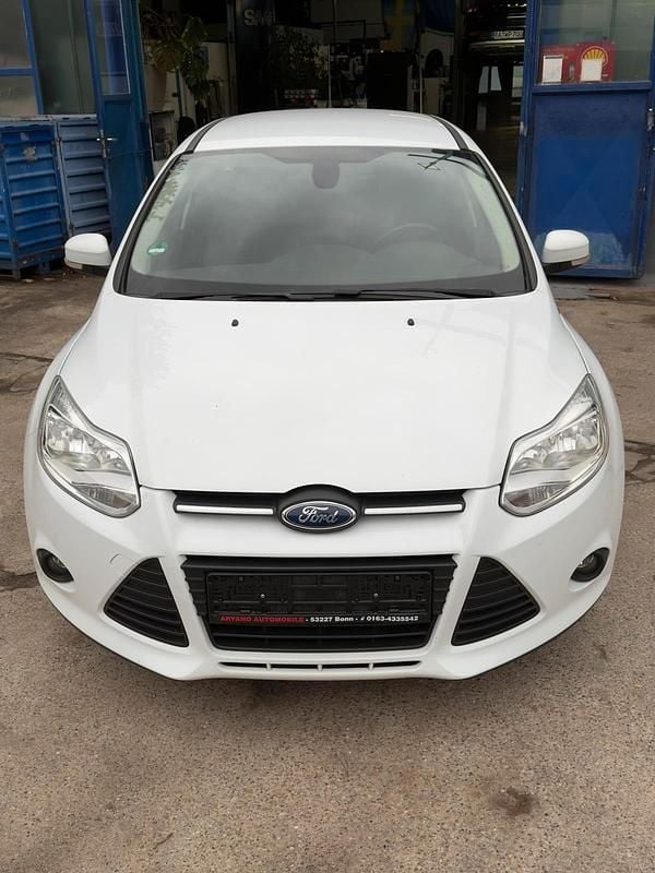 Second-hand Ford Focus 100 CP (73 kW) 2015 Alb Break