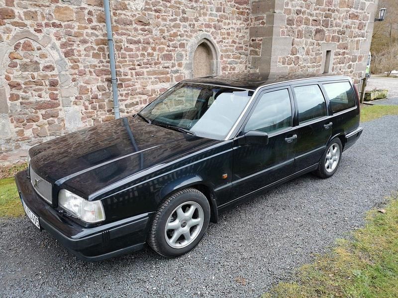 Gebraucht Volvo 850 140 PS (102 kW) 1993 Schwarz Kombi