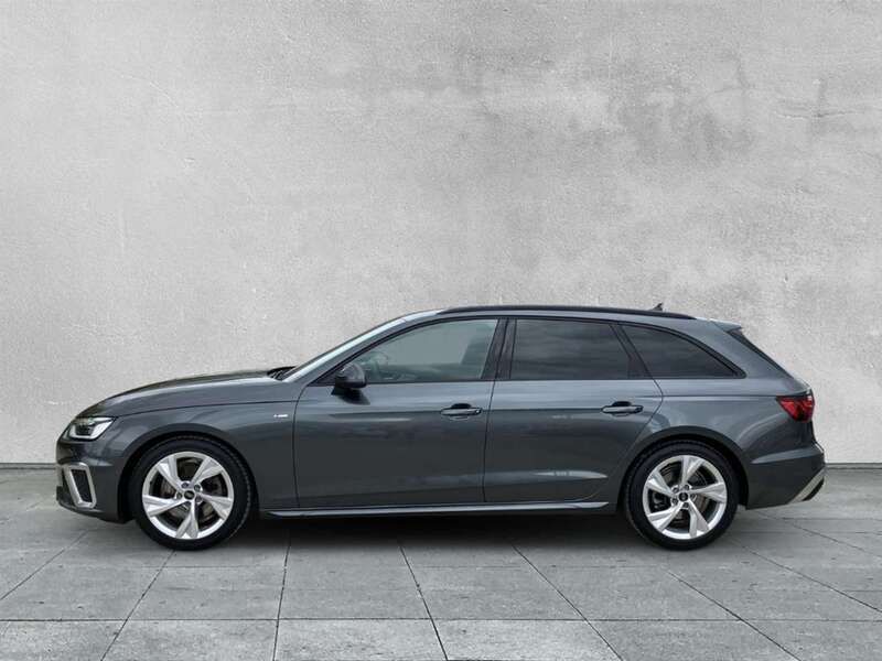 Gebraucht Audi A4 S-Line 150 PS (110 kW) 2023 Grau Kombi