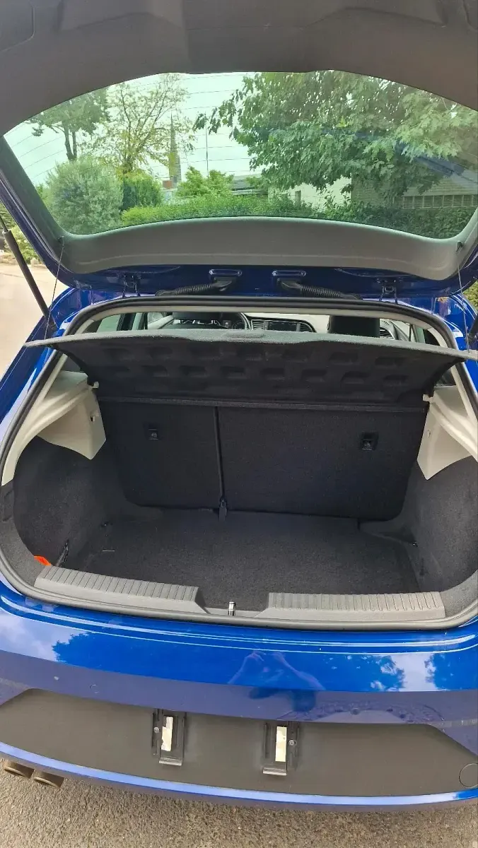 Gebraucht Seat Leon FR 180 PS (132 kW) 2017 Blau Limousine