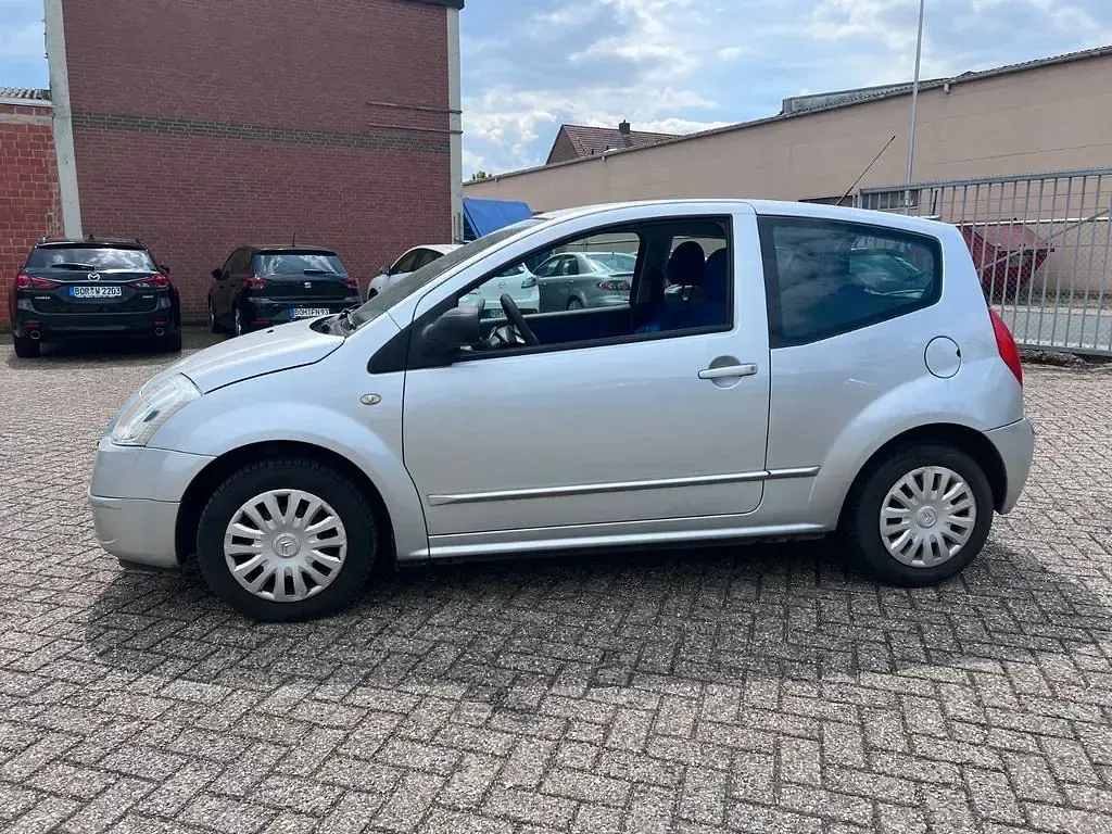 Gebraucht Citroën C2 Comfort 60 PS (44 kW) 2006 Grau Kleinwagen