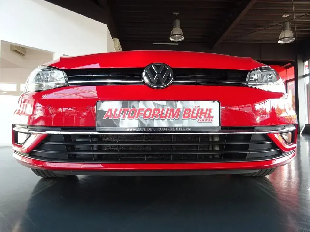 Gebraucht VW Golf VII Join 150 PS (110 kW) 2018 Rot Kombi