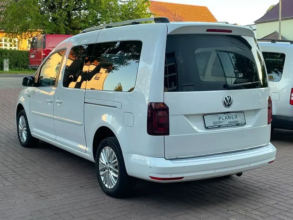 Gebraucht VW Caddy Highline 150 PS (110 kW) 2019 Candyweiß Van / Kleinbus