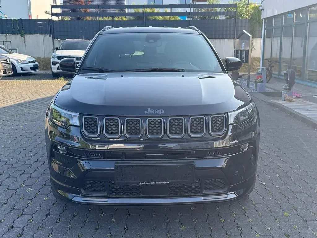 Used Jeep Compass 241 HP (177 kW) 2022 Black SUV