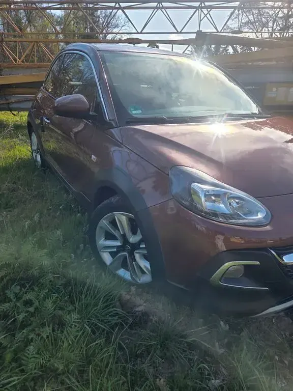 Gebraucht Opel Adam Rocks Rocks 116 PS (85 kW) 2017 Braun Kleinwagen