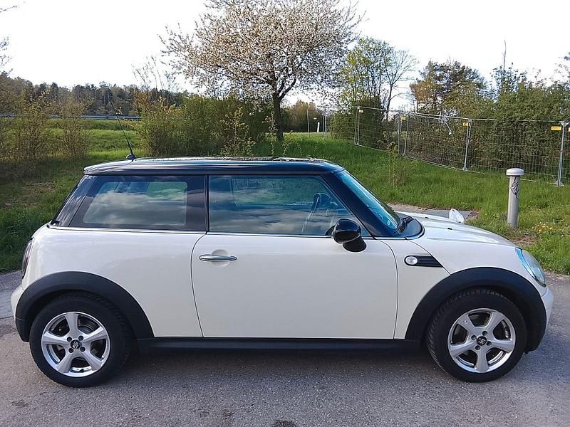 Second-hand Mini Cooper Coupé 120 CP (88 kW) 2009 Alb Coupe